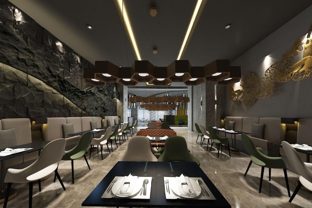 เฟรเซอร์ เพลซ ปูเตรี ฮาร์เบอร์ Hotel นุสาจายา ภายนอก รูปภาพ 3D rendering of a restaurant