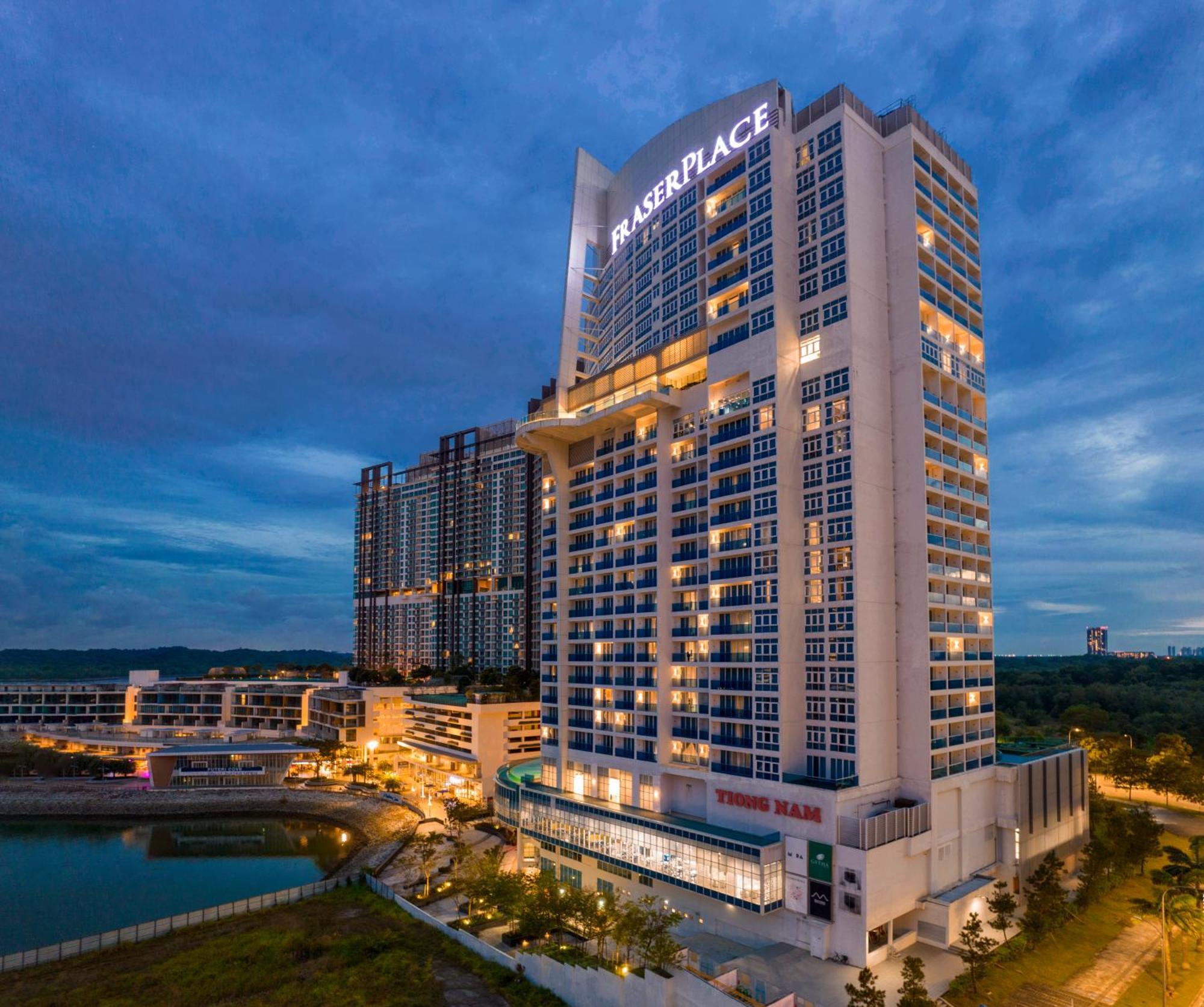 เฟรเซอร์ เพลซ ปูเตรี ฮาร์เบอร์ Hotel นุสาจายา ภายนอก รูปภาพ Fraser Place Kuala Lumpur