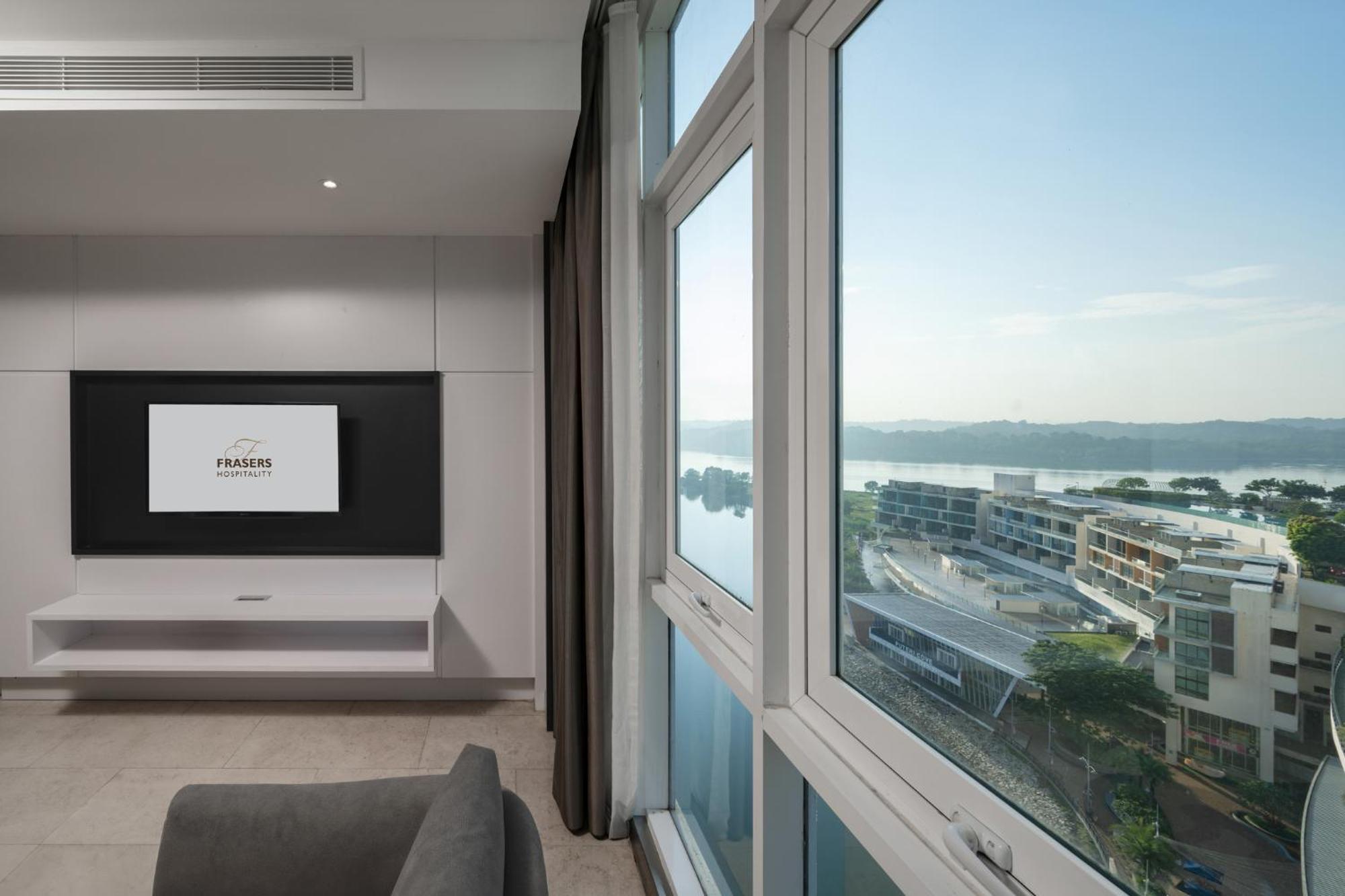 เฟรเซอร์ เพลซ ปูเตรี ฮาร์เบอร์ Hotel นุสาจายา ภายนอก รูปภาพ View from a suite